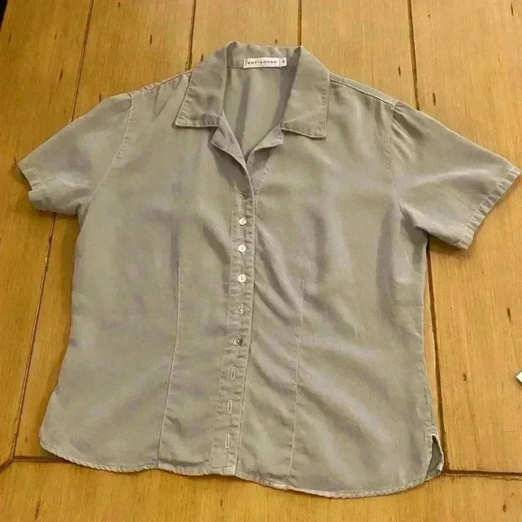 Cut Loose Women's Short Sleeve Button Down Tensel Soft Khake Blouse medium - Picture 4 of 11